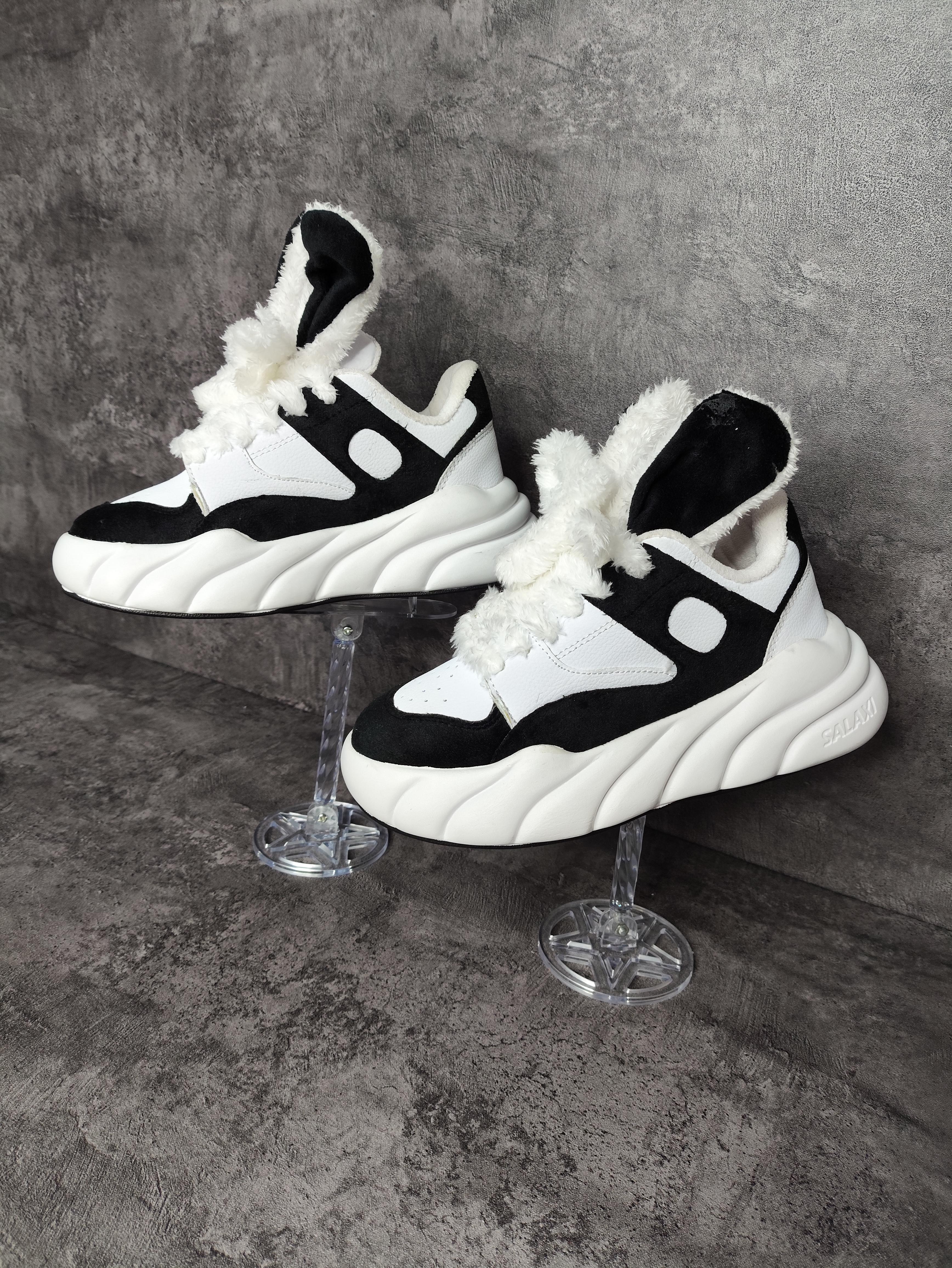 کتونی زنانه