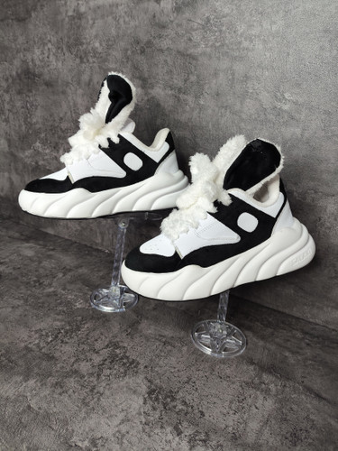 کتونی زنانه